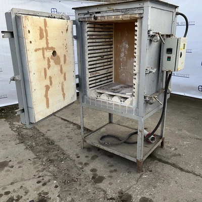 260L ML Furnaces Front Loading 1,200 Degrees