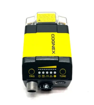USED COGNEX DATAMAN FIXED MOUNT BARCODE READER 825-0400-1R W/ 820-0290-1R