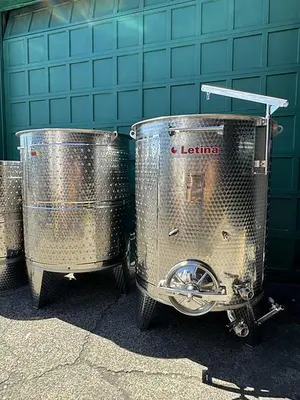 New Stock Letina 500gal/1900L Variable Capacity Jacketed Storage Tank