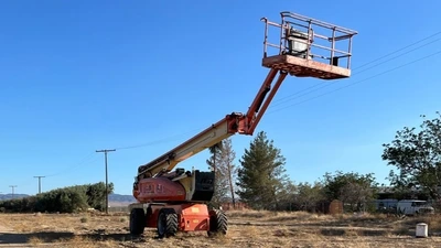 USED 2010 JLG 1250AJP