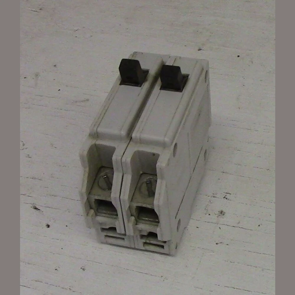 CEB, Commander 2 Pole 30 Amp Bolt-on Breaker