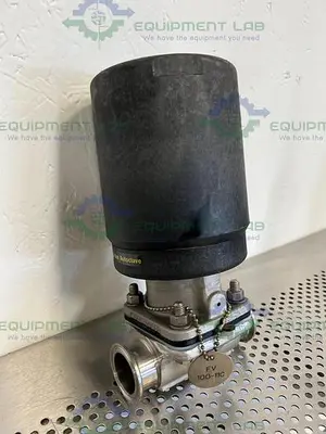 USED ITT PURE-FLO AP1509  STAINLESS STEEL DIAPHRAGM VALVE W/ 1 1/2" SANITARY FIT