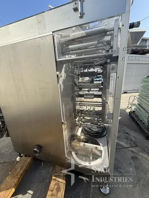 Used UNIVERSAL PACK _UNKNOWN_ Vertical Form Fill Sealing Machines (VFFS) California US | Star Industries #1254410
