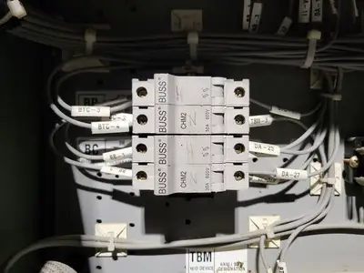600A Load Interrupter Switchgear HVL/cc