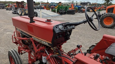 USED 1982 INTERNATIONAL 274