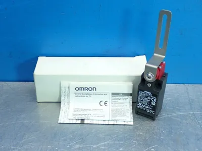 NEW OMRON D4NH4CBC