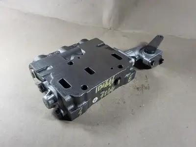 NEW 2022 CATERPILLAR 107-0560