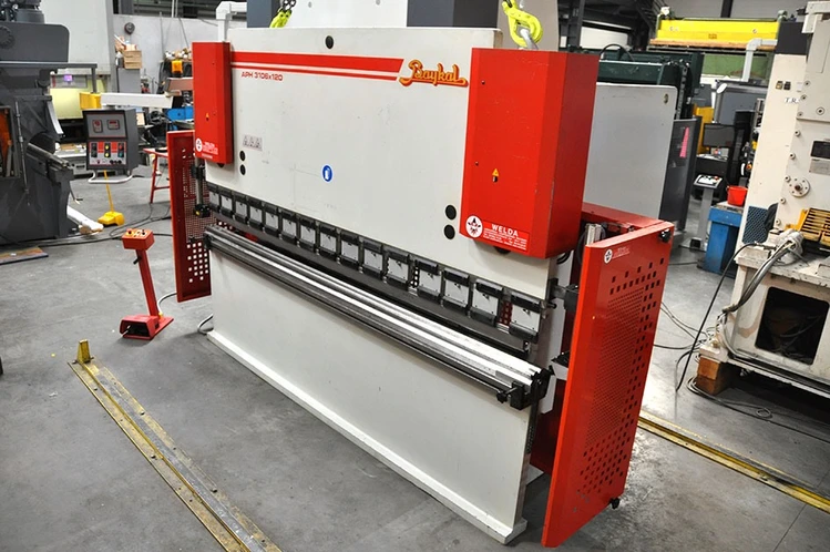 Used BAYKAL APH 120 TON X 3100 MM NC Press Brakes | Apt International N.V #373072