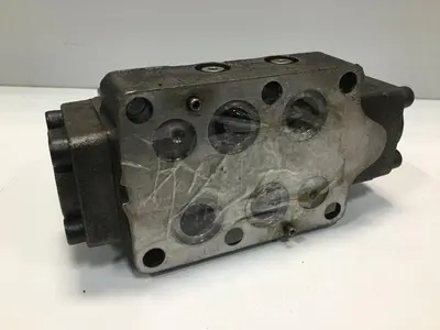 USED VICKERS DG4V-3S-6C-M-FW-B5-60