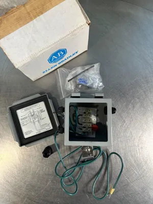 Allen Bradley 1770-SC Ft-03 Station Connector (4D-39)
