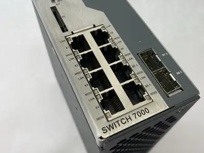USED PHOENIX CONTACT INDUSTRIAL MANAGED ETHERNET SWITCH 2701554