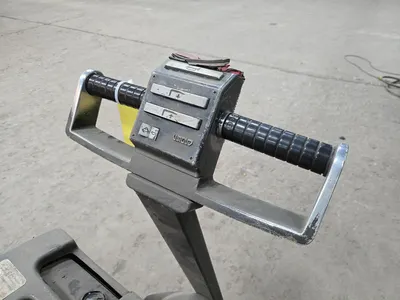 Crown 40GPW-4-14 Electric Pallet Jack (AS IS) (LOCATION: Batavia, OH)
