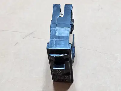 USED SIEMENS Q130
