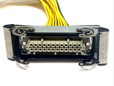 USED WEIDMÜLLER HDC 24B ABU HEAVY‑DUTY RECTANGULAR HOUSING
