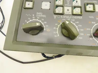 Okuma E0105-566-103-2 Operator Interface Control Panel