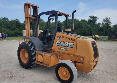 USED 2014 CASE 586H
