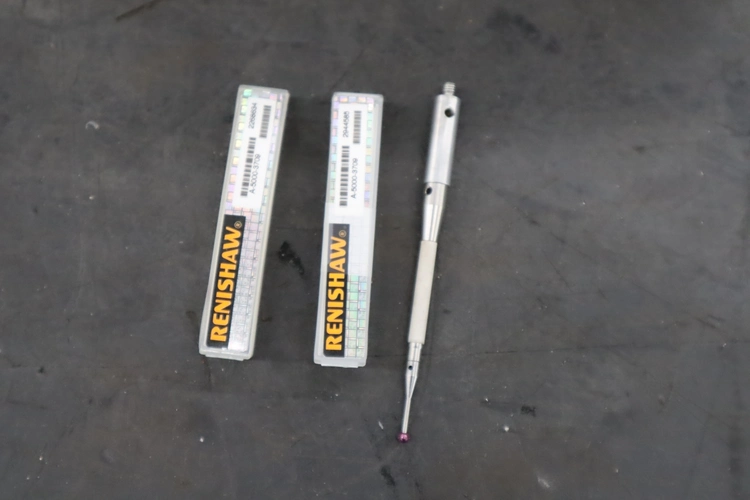 Used RENISHAW A5000-3709 Lab Inspection Minnesota US | Machinesused.com #1506360