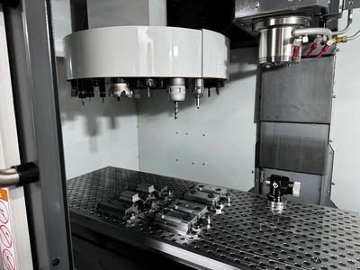 2022 HAAS Mini Mill 2 Vertical Machining Centers | Toolquip, Inc. (3)