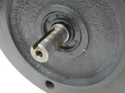 Qin Wei Electric MCV271-4 AC Motor 1/2Hp 1680rpm 480V 3PH IEC71