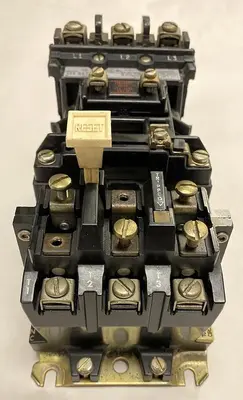 Used ALLEN-BRADLEY 509-B0D Motors (misc) | Surplus Asset Holdings #1205124