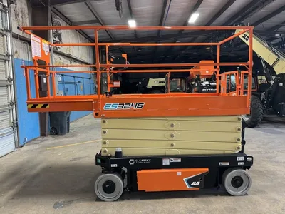 New | in-Stock 2026 JLG ES3246 ELECTRIC SCISSOR LIFT Scissor Lifters Alberta CA | Adcock Equipment #1417639