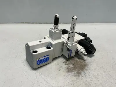 USED TOKIMEC DG4VS-30C-M-P7-H-7-P12-52