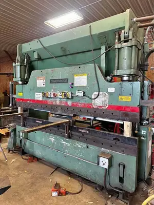 CINCINNATI 135 TON CB x 10 ft Press Brakes | Used Fab Machines (1)