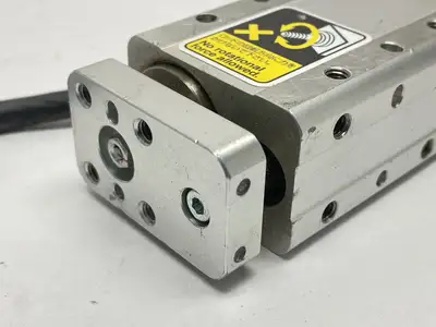 USED IAI ROBO CYLINDER ROD TYPE ACTUATOR 30MM STROKE
