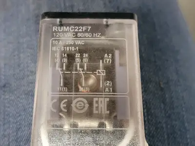 NEW SCHNEIDER ELECTRIC RUMC22F7
