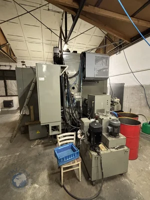 Used 2001 VICTOR VCENTER-140 Vertical Machining Centers SK | F.M.T. Group s.r.o. #1245990