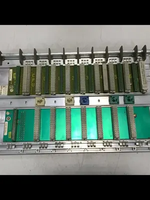 USED SIEMENS 6ES5 700-2LA12