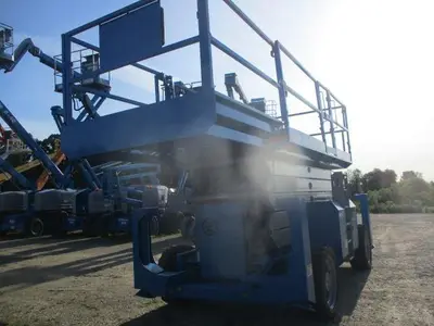 Used 2011 Genie GS5390RT Scissor Lifters New York US | United Lift #1445728
