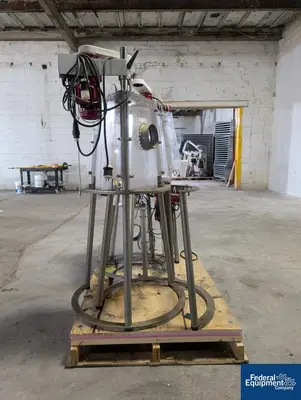 USED BUCHI Buchiglasuser Reactor Stands