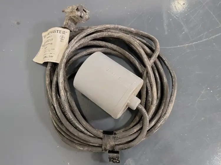 Used SJE PUMPMASTER 1002727 Switchgears British Columbia CA | Lenmark #243447