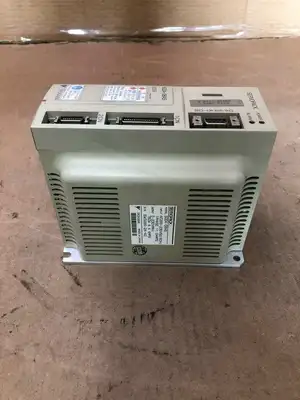 Yaskawa Servopack SGDA-08AS AC Servo Amplifier Drive 200-230V 0-230V 750W 1PH