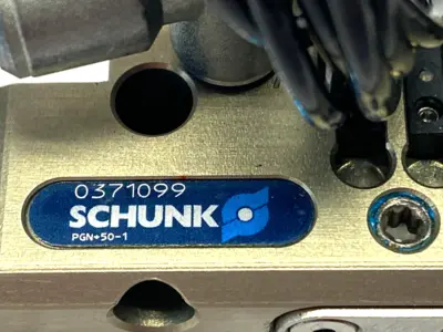 Used Schunk Pneumatic Universal Gripper, 4mm Stroke per Jaw, 371099 Robot Parts Michigan US | Maverick Industrial Sales #1414350
