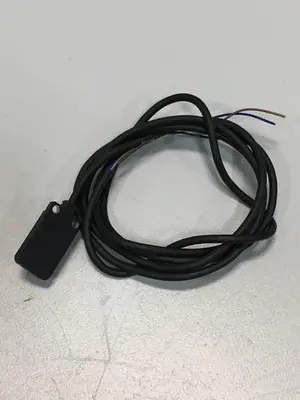 USED OMRON E3T-FD11