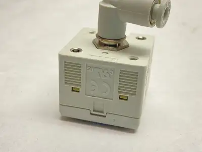 Used SMC High Precision Digital Pressure Switch 12-24VDC Pressure Switches Michigan US | Maverick Industrial Sales #1389650
