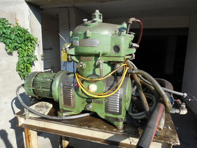 Westfalia OTA 7-00-066 oil purifier, 316SS.