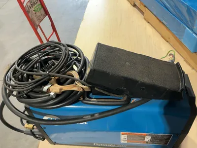 Used MILLER DYNASTY 200 PORTABLE AC/DC TIG AND STICK INVERTER WELDER Tig Welders Michigan US | Miedema Asset Management Group #1424981