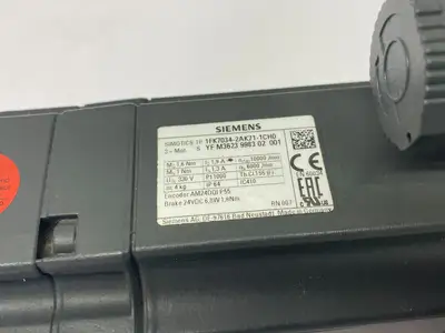 USED SIEMENS SIMOTICS S SYNCHRONOUS MOTOR 1FK7-CT PN=0.63KW