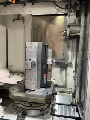 2014 OKUMA MB-5000H 12 Pallets 146 Tools