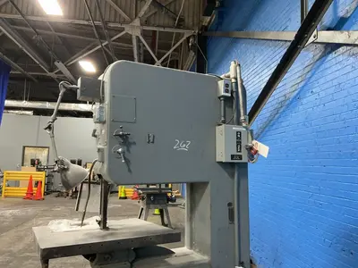 Used DOALL V 26 Vertical Band Saws Ohio US | HGR 24 #1333773