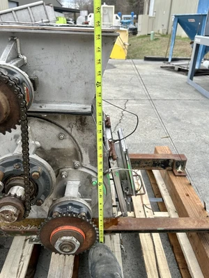 Used _UNKNOWN_ _UNKNOWN_ Lump Breaker West Virginia US | Cooper Industries #1409533