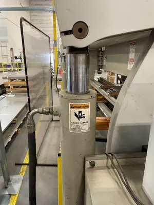 USED ACCURPRESS 717514