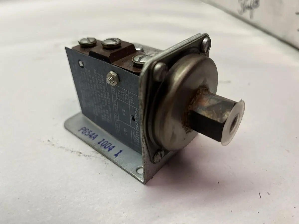 New | in-Stock HONEYWELL P654A-1004-01 Industrial Controls Ohio US | Surplus Asset Holdings #1239952
