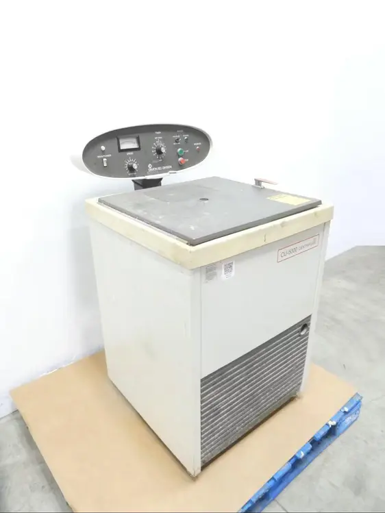 Used IEC CU-5000 Centrifuges Ohio US | Aucto #226689