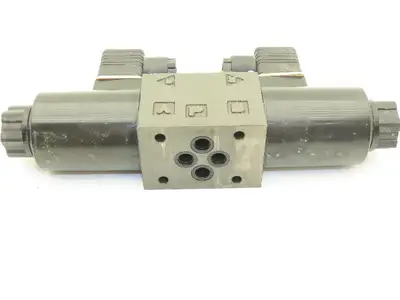 Nachi Hydraulic Directional Control Solenoid Valve 24VDC