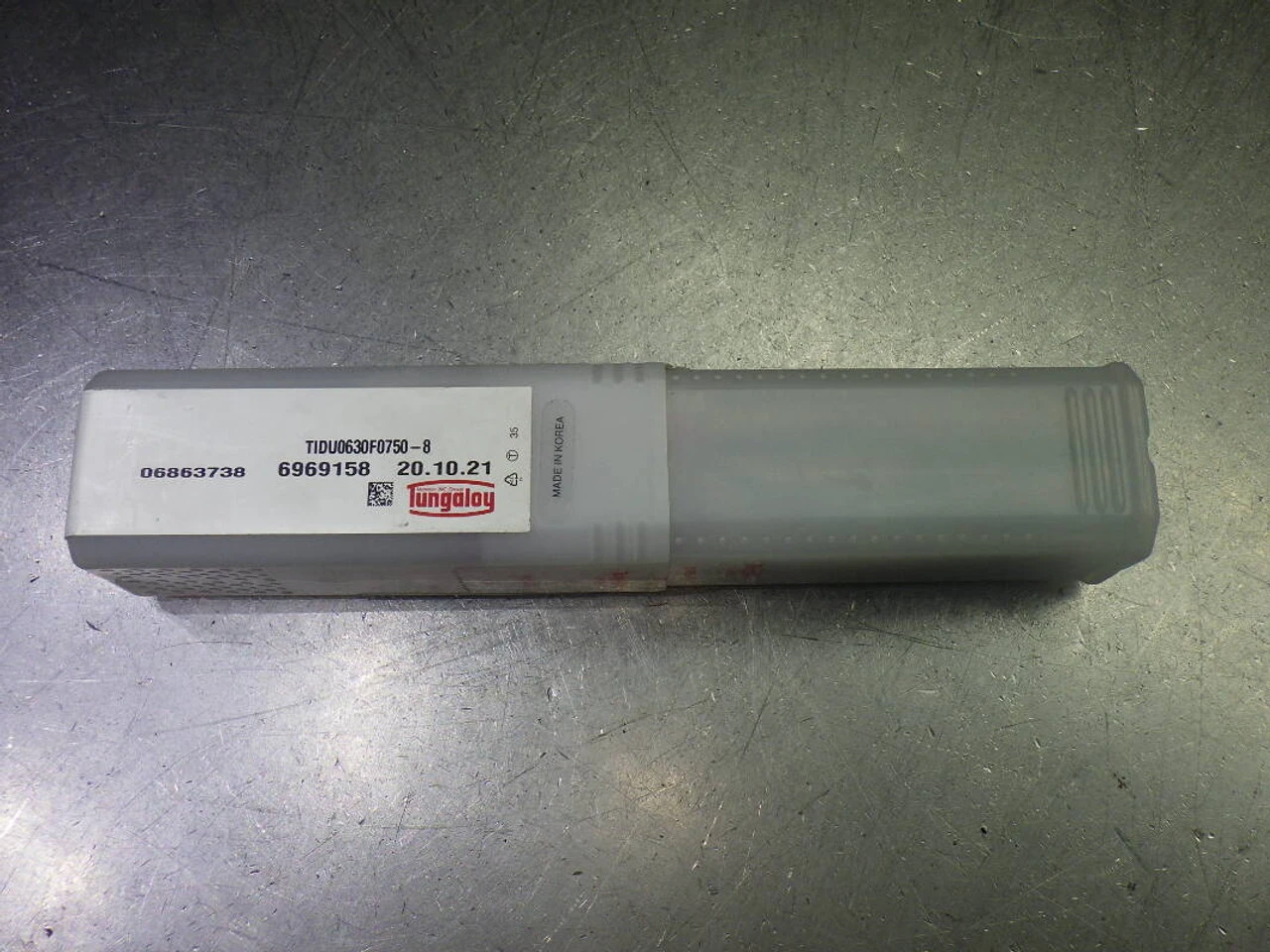 Tungaloy .63-.665" Coolant Thru Indexable Drill 3/4" Shank TIDU0630F0750-8 (LOC2115B)