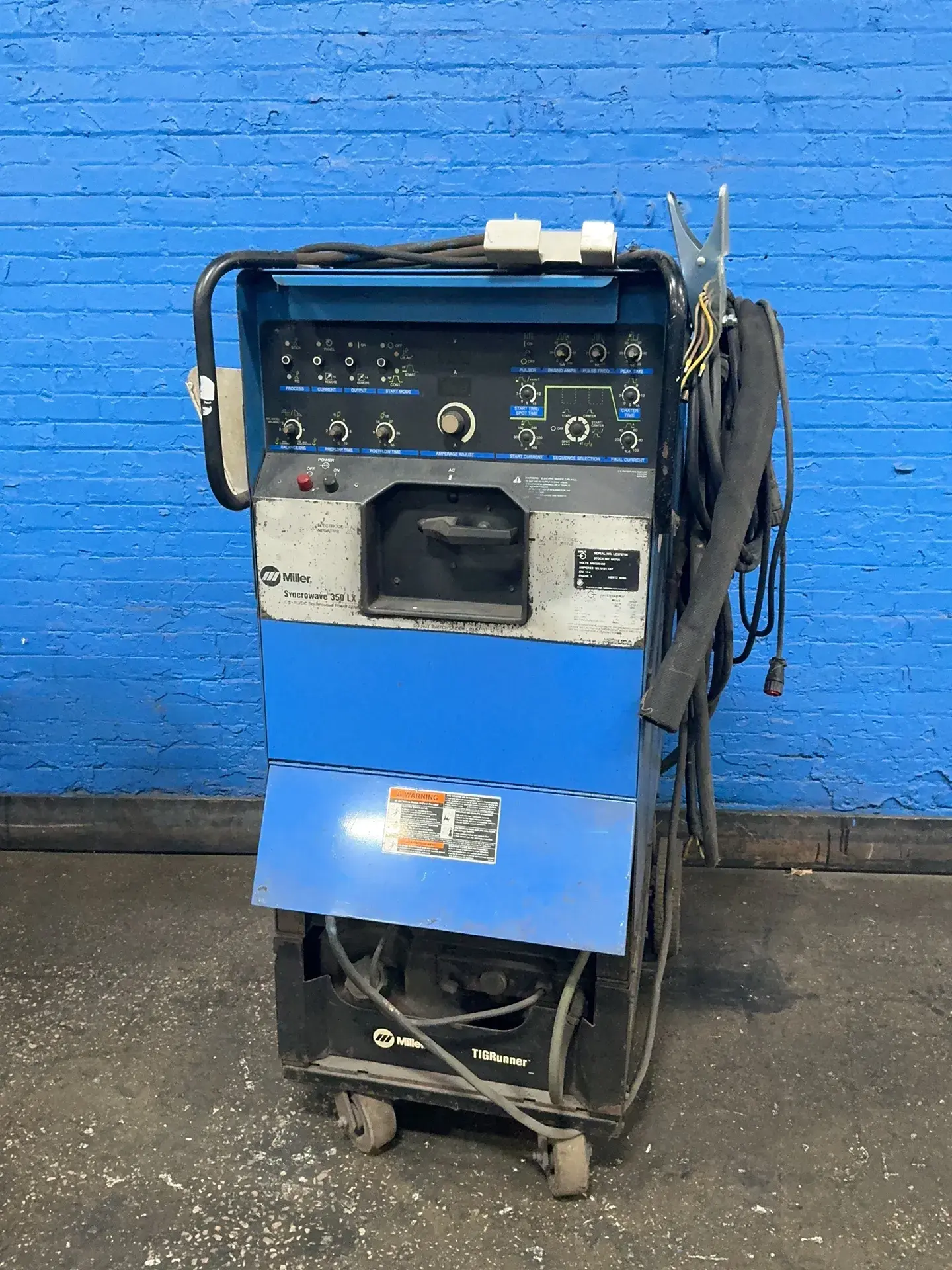 Used MILLER SYNCROWAVE 350LX Tig Welders Ohio US | HGR 24 #1232591